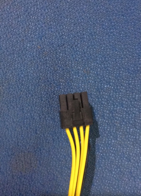 Cáp chuyển 6pin sang 8pin vga