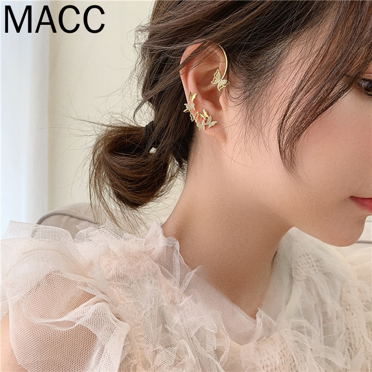 Khuyên Tai Nữ Hình Bươm Bướm Thời Trang Hàn Quốc Xinh Xắn