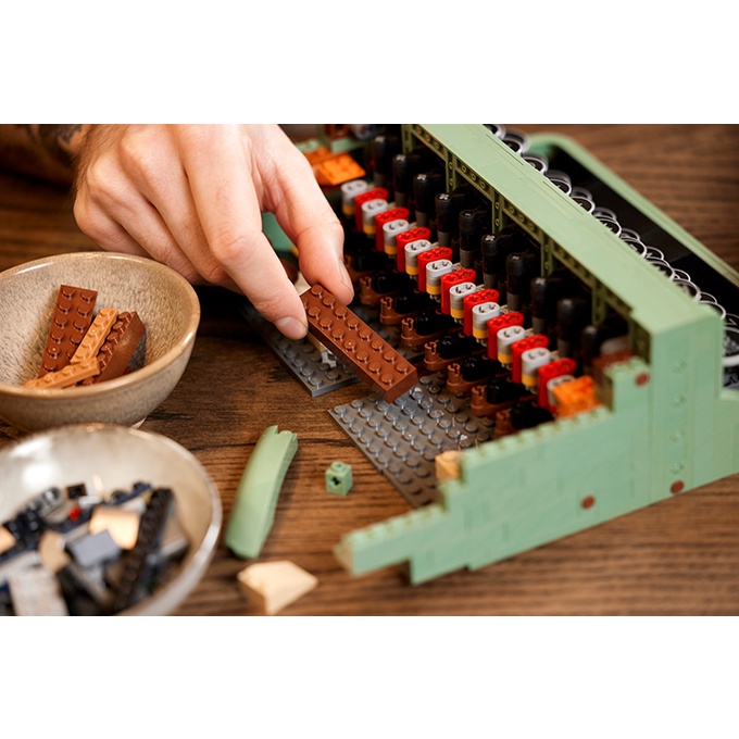 LEGO 21327 - Máy đánh chữ