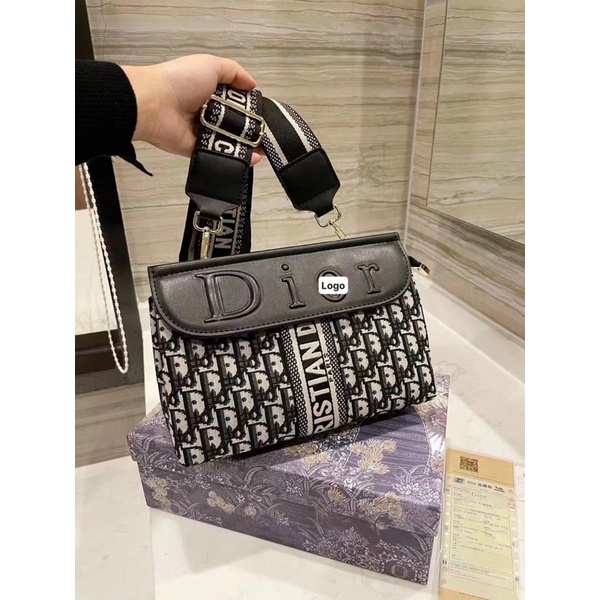 Túi đeo chéo kẹp nách hàng qc xịn sò full box