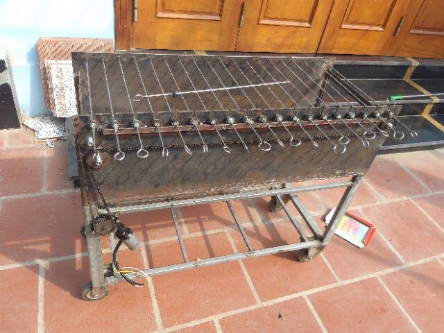 Nhông đề xe máy