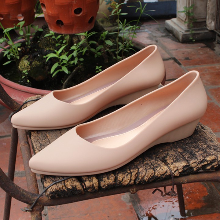 Giày công sở alina  có khả năng chịu nước chống trơn trượt thời trang nhiều màu V158