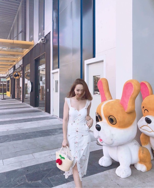 Đầm size M trắng hoa bi của Nguyên Hà shop