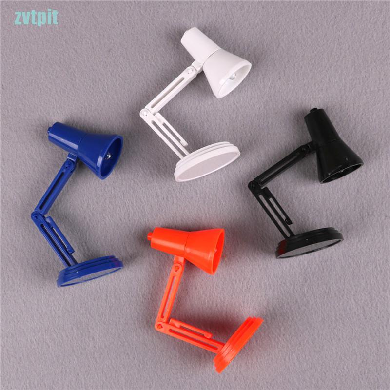 Đèn Led Đọc Sách Nhỏ Gọn Với Tỉ Lệ 1 / 12 Phụ Kiện Dành Cho Nhà Búp Bê