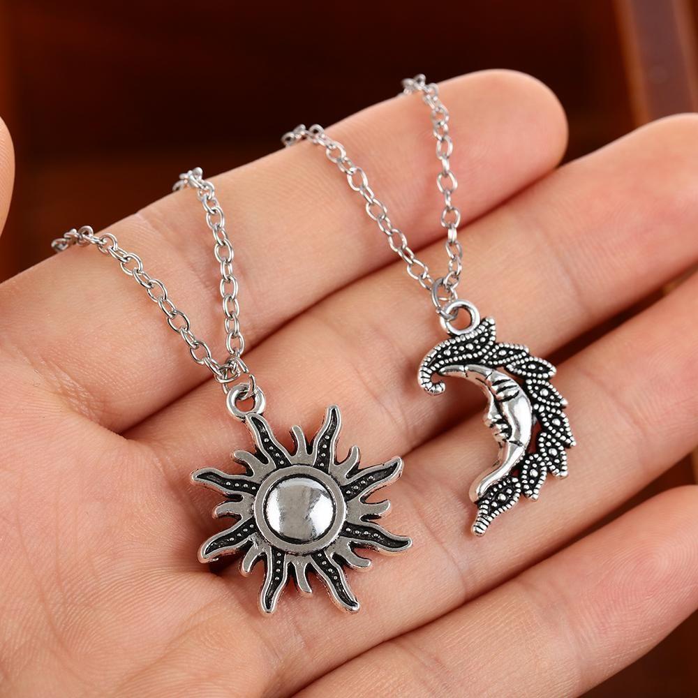 Vòng cổ Mặt Trăng Mặt Trời Phong Cách Vintage Cho Cặp Đôi