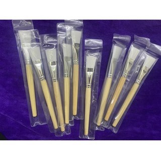 Cọ cán gỗ đắp mặt nạ (1 chiếc)