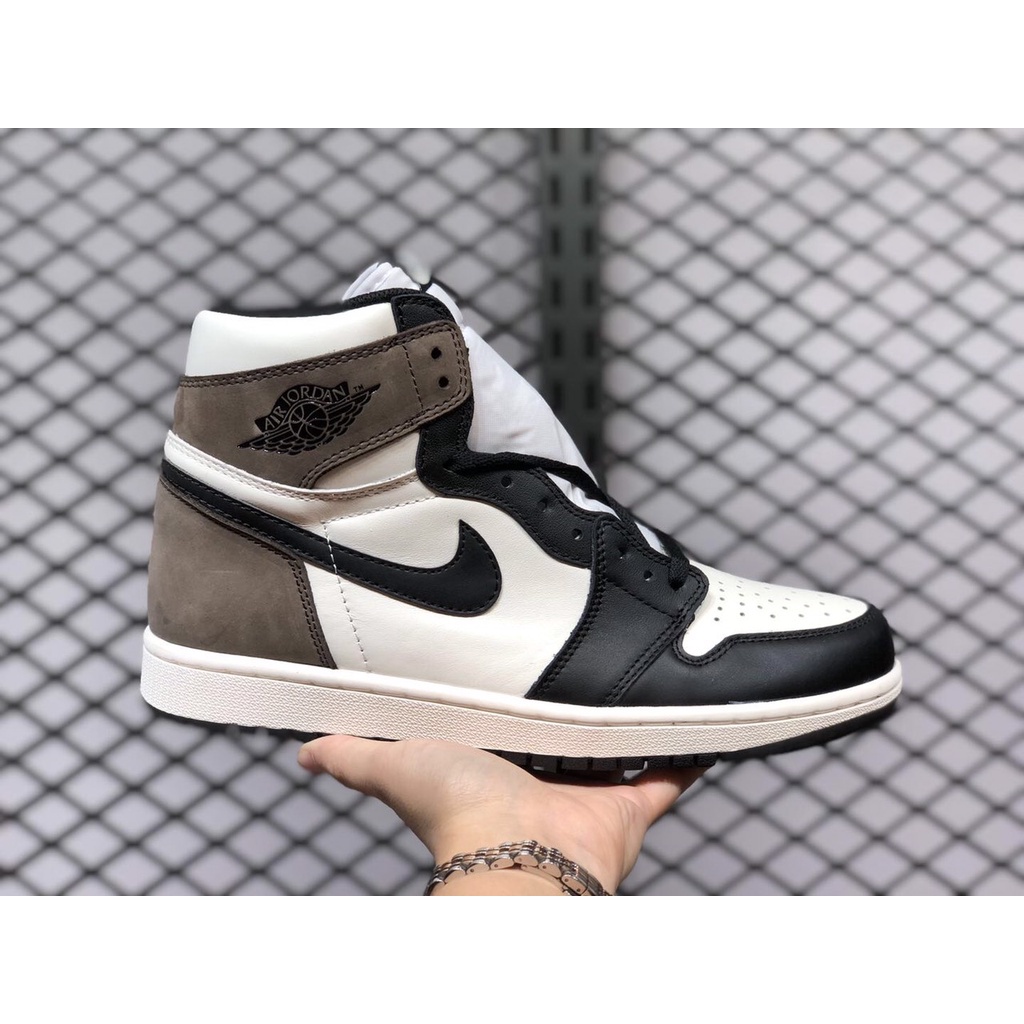 Giày thể thao nam nữ 𝐜ổ 𝐜𝐚𝐨 𝐅𝐑𝐄𝐄 𝐒𝐇𝐈𝐏 , Giày jordan Nâu đen cổ cao , hàng cao cấp nam nữ full box TẶNG Keo Dán Giày S