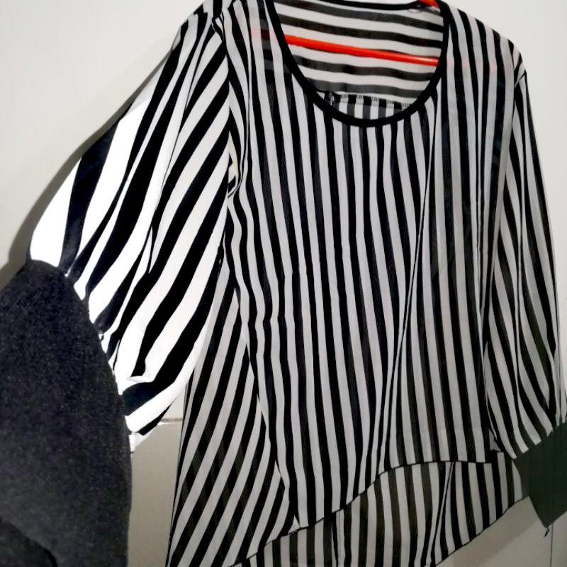 (P) Bl03 Áo Sơ Mi Oversize Kẻ Sọc Đen Trắng Sáng Gợi Cảm pl