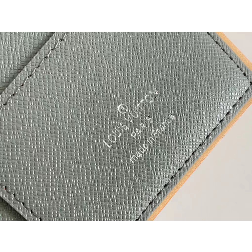 Sẵn sàng giao hàng Ví dài nam mới của Louis Vuitton LV có hộp