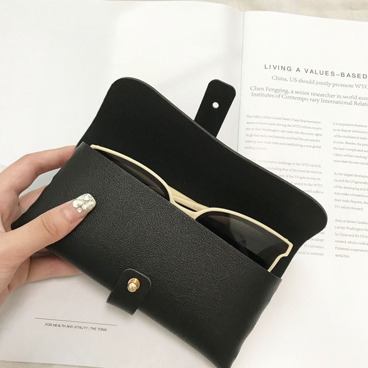 Hộp Bóp Đựng Kính Cube Vintage Da Pu Lót Nỉ Trong Chống Xước Basic Trơn Trắng Đen