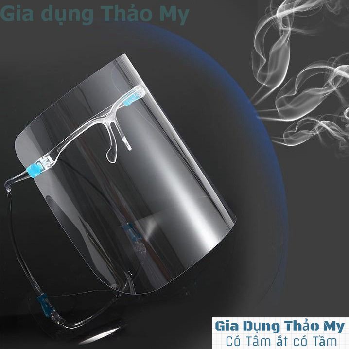 Tấm che chống bụi đi đường, chống giọt bắn bảo hộ giúp an toàn trong mùa dịch