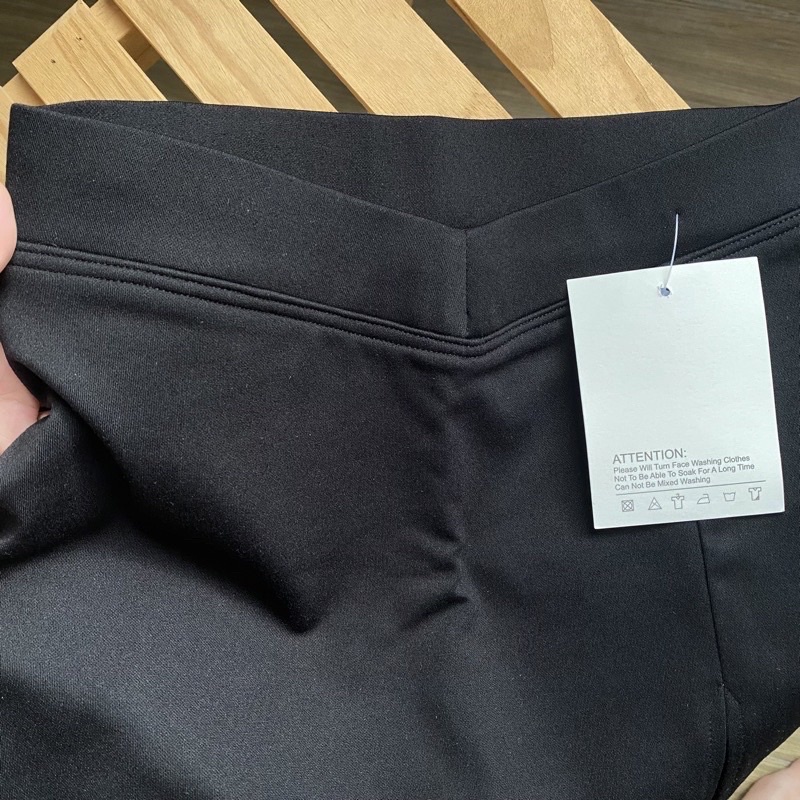 Chân Váy Chữ A Nữ Xẻ Chữ V Chất Siêu Đẹp