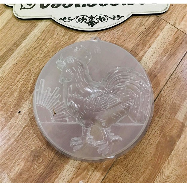 Khuôn Nhựa Rau Cau Trong 20 Cm Chú Gà Trống