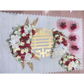 HOA XE CƯỚI TRẮNG ĐỎ