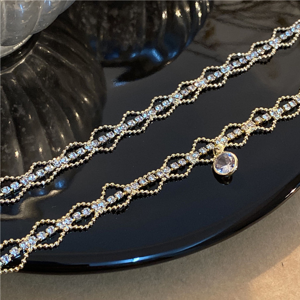 Vòng cổ choker mặt tròn thời trang dành cho nữ