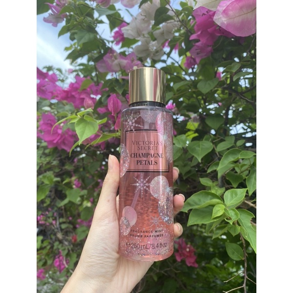 Xịt thơm toàn thân Body mist Victoria’s Secret - Champagne Petals 250ml