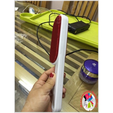 Cây phủi bụi quần áo, giường thảm
