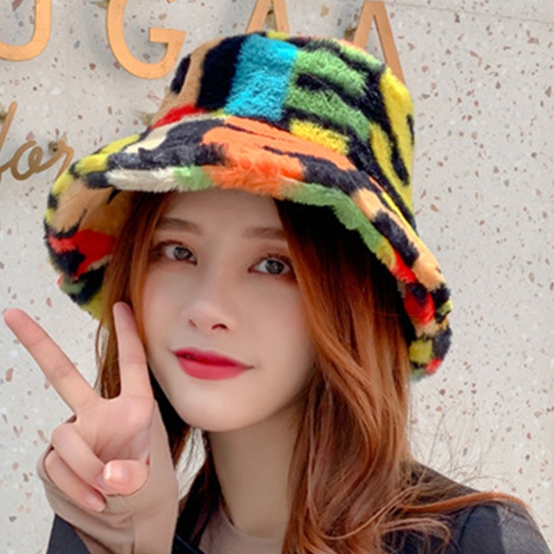 Mũ Bucket Phủ Lông Dày Dặn Giữ Ấm Mùa Đông In Họa Tiết Chữ Cái Nhiều Màu Sắc Phong Cách Harajuku Cho Nữ