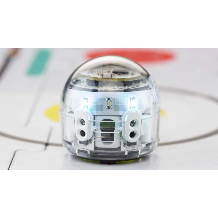 Robot đồ chơi thông minh dạy lập trình OzoBot