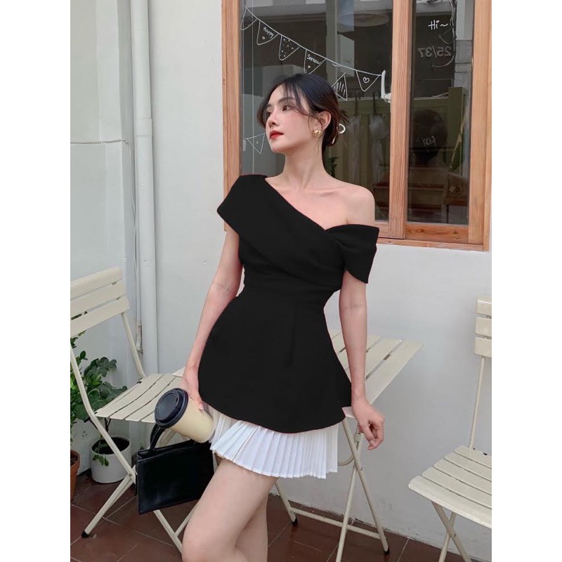 Set áo rớt vai + chân váy xếp ly | BigBuy360 - bigbuy360.vn