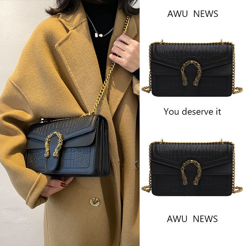 Túi Đeo Chéo Đầu Rồng Quai Xích Vàng Có Thể Đeo Thêm Kiểu Kẹp Nách Sang Xịn Mịn Chất Da PU Mã TDC-002