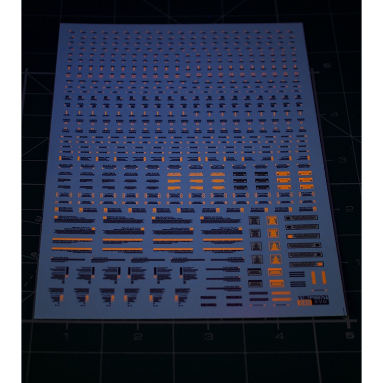 Miếng Dán Cảnh Báo Dạ Quang Dạng Trượt Nước Độc Đáo evo rb01