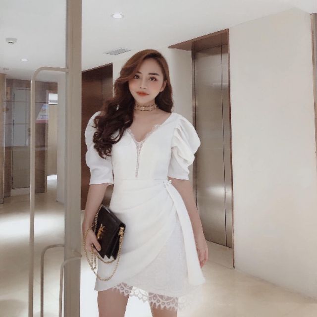 Đầm cườm eo phối ren