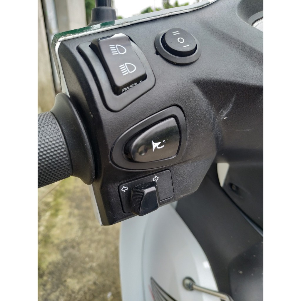 Công Tắc Pasing Sh Gắn Mọi Loại Xe