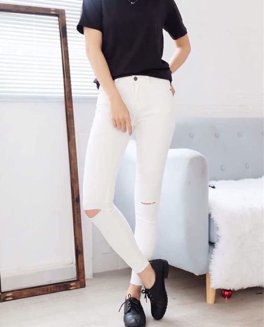 Quần Jeans Rách Gối