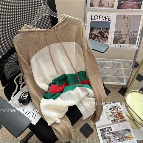 Áo sweater JSC có mũ trùm đầu dáng rộng phối màu tương phản phong cách Mỹ cổ điển thời trang mùa thu 2023 cho nữ
