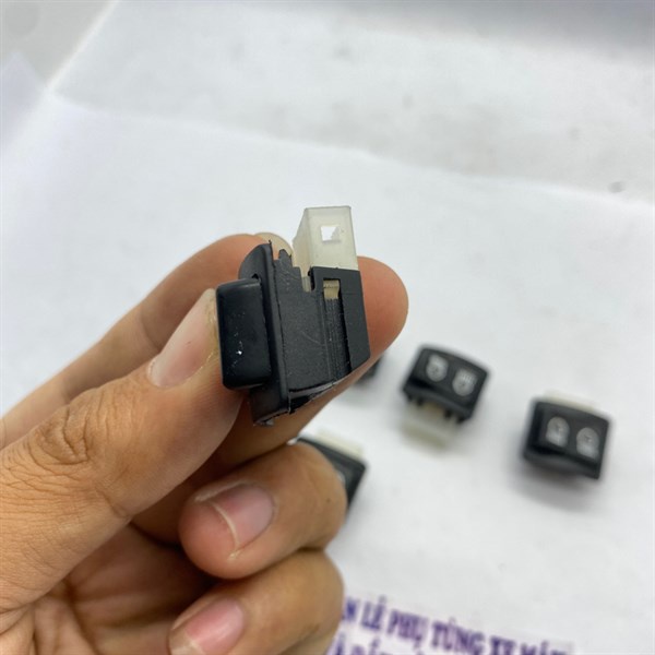 Công tắc pha cos A100