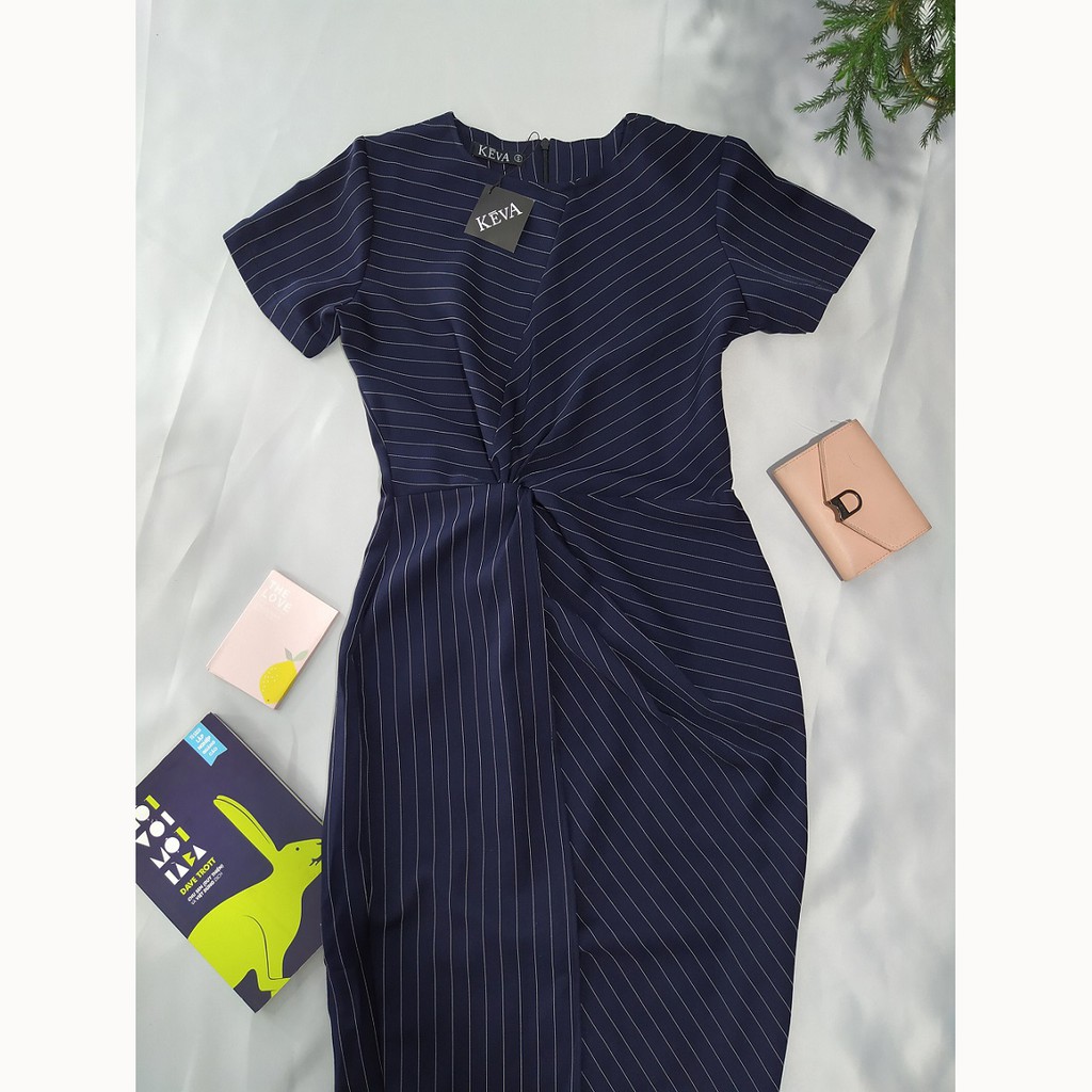 Váy đầm body xếp tà tôn dáng sang trọng - Đầm công sở xoắn eo che bụng K102 Keva thời trang nữ thiết kế Cao Cấp | BigBuy360 - bigbuy360.vn