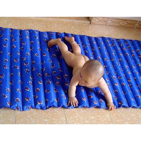 Đệm nước mát giải nhiệt cơ thể mùa nóng