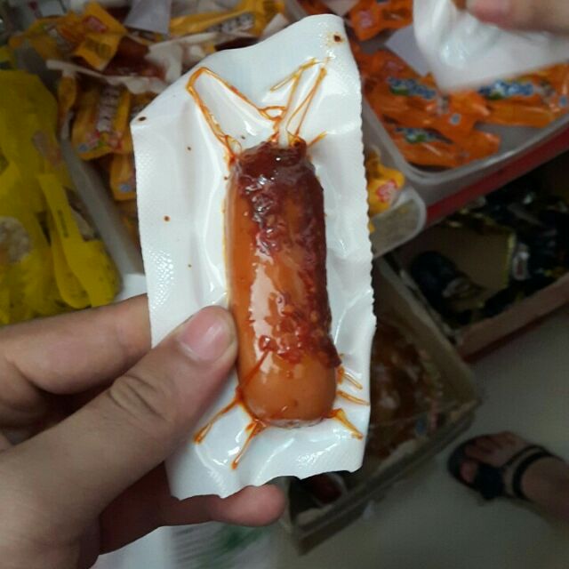 Xúc xích mini