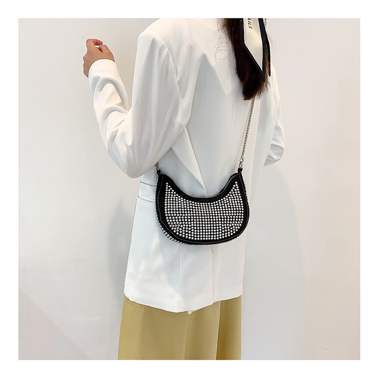 Túi Đeo JASMIN NOIR Chéo Hình Trăng Khuyết Đính Đá Xinh Xắn Cho Nữ