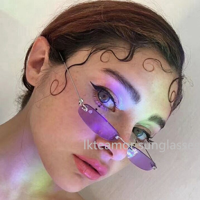 Kính mát hình chữ nhật nhỏ hẹp thời trang cá tính cổ điển cho nữ