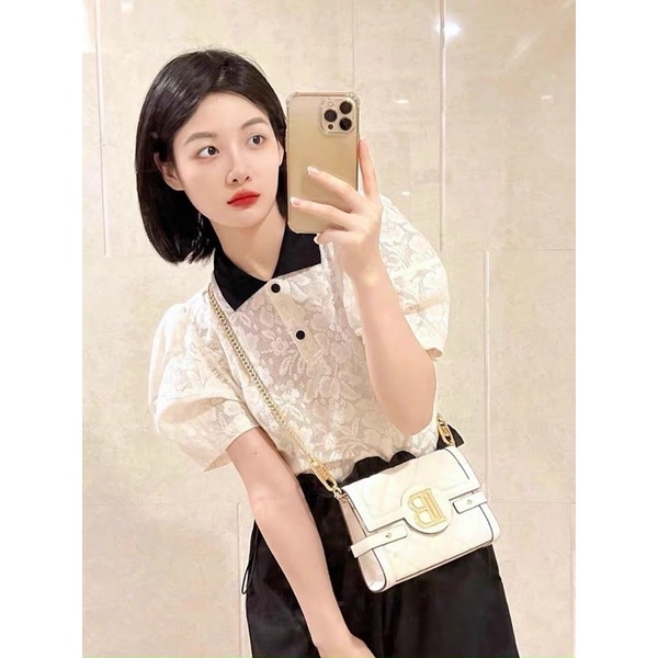Áo sơ mi ren cổ bẻ siêu xinh