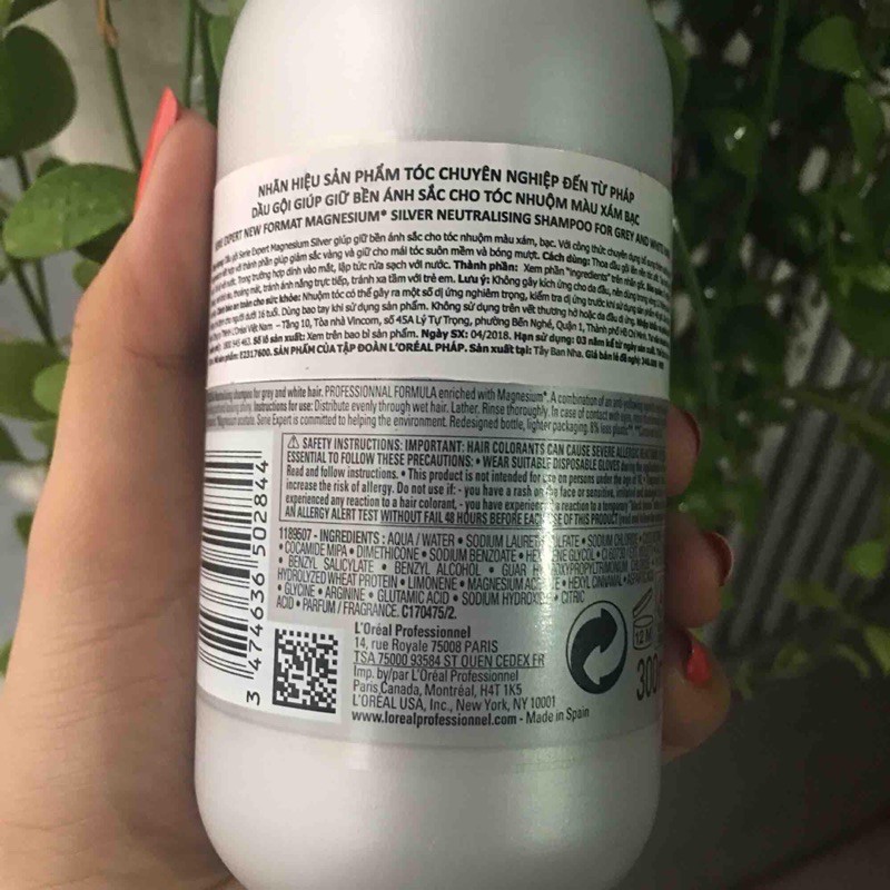 Dầu Gội Tím Loreal Silver Khử Ánh Sắc Vàng 300ml | BigBuy360 - bigbuy360.vn