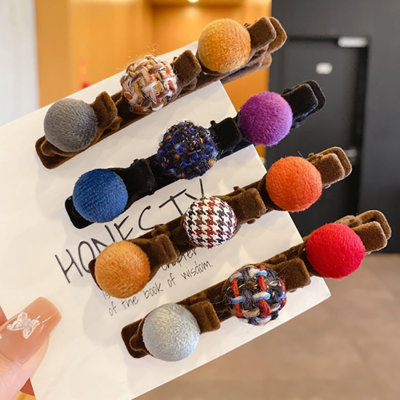 Kẹp Tóc Mỏ Vịt Đính Bóng Lông Phong Cách Mới 2022 Cho Nữ