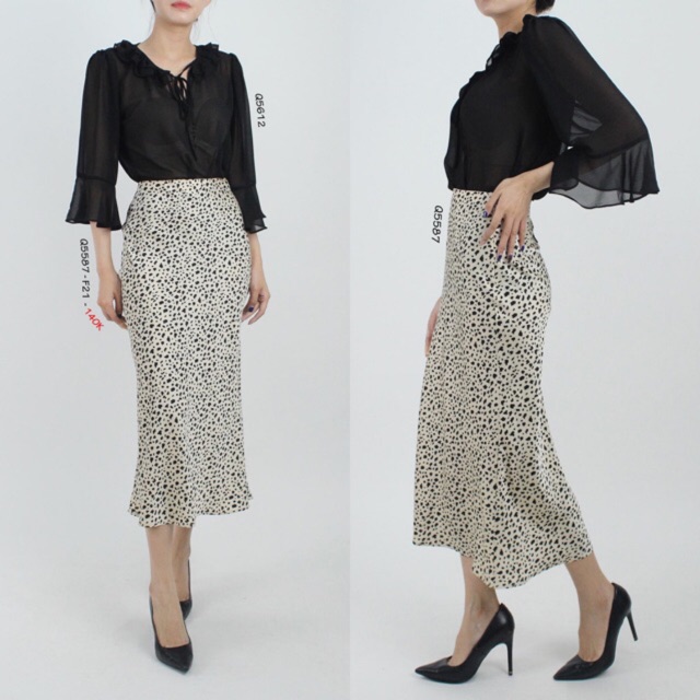 Áo Chiffon Tay Loe Cột Nơ Sexy F21