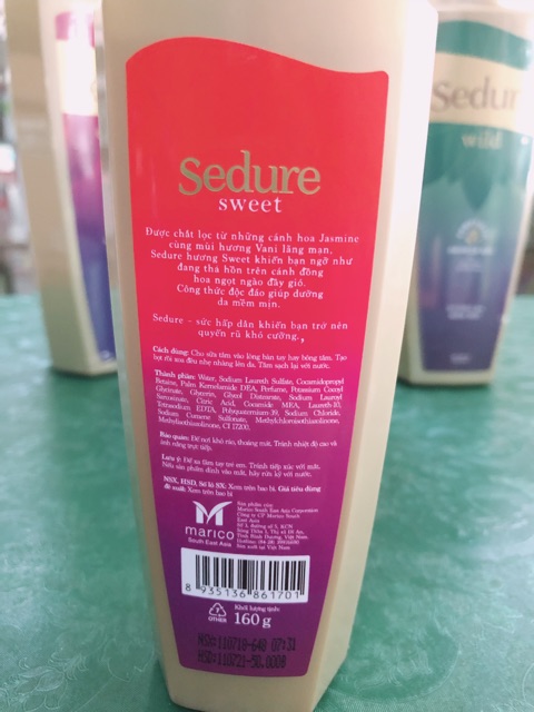 Sữa tắm dưỡng da mềm mịn Sedure Exotic 500g