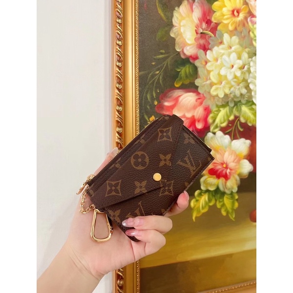 Ví Lv hàng mới nhất 2022