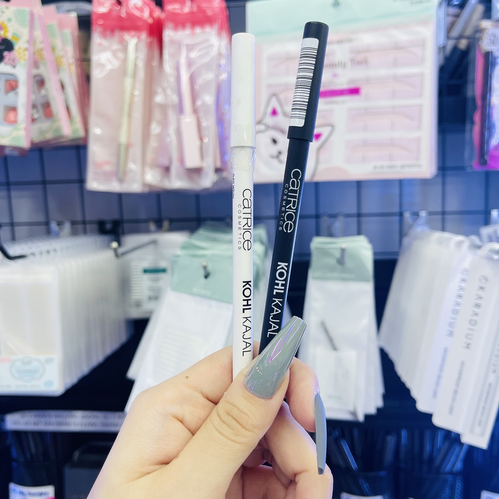 Chì Chuốt Kẻ Viền Mắt CATRICE Kohl Kajal Waterpoof Pencil Eyeliner