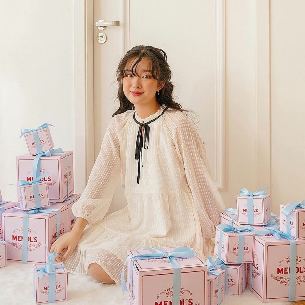 [Mã SKAMFA06 giảm 10% tối đa 50K đơn 0Đ] Naked By V - Váy babydoll voan Ivory Dress (trắng kem) | BigBuy360 - bigbuy360.vn