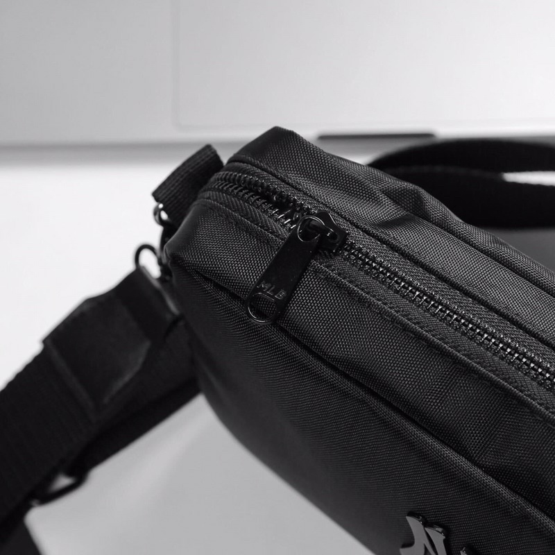 TÚI ĐEO CHÉO MLB MEN'S CHẤT LIỆU POLYESTER CAO CẤP , TÚI THỜI TRANG MLB1 MÀU ĐEN