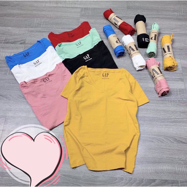 Áo  cổ tim chất đẹp(hàng có size s/m/l)