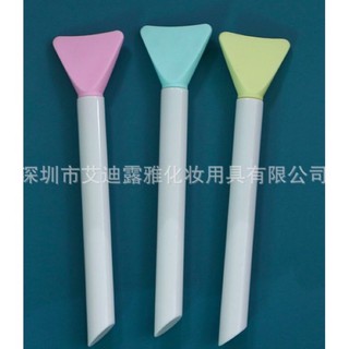 Cọ Silicon Màu Cầu Vồng Dễ Thương