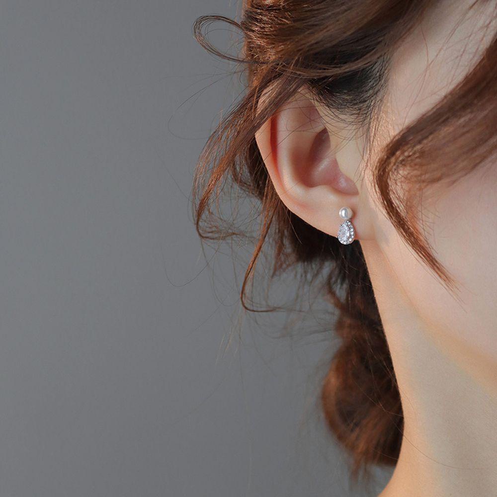 Khuyên Tai Đính Đá Zircon Đơn Giản Thời Trang Hàn Quốc Cho Nữ