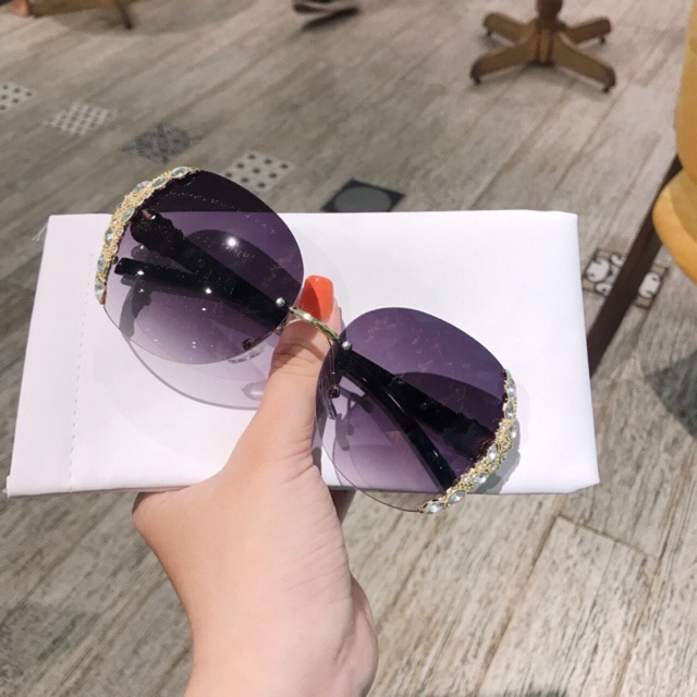 Combo sỉ 10 chiếc kính ốc pha lê ko viền đính đá cao cấp thời trang cho nữ Bự Store