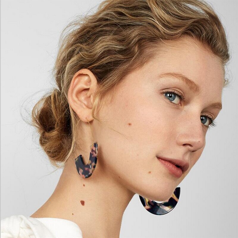 Khuyên Tai Dáng Dài Họa Tiết Da Báo Thời Trang